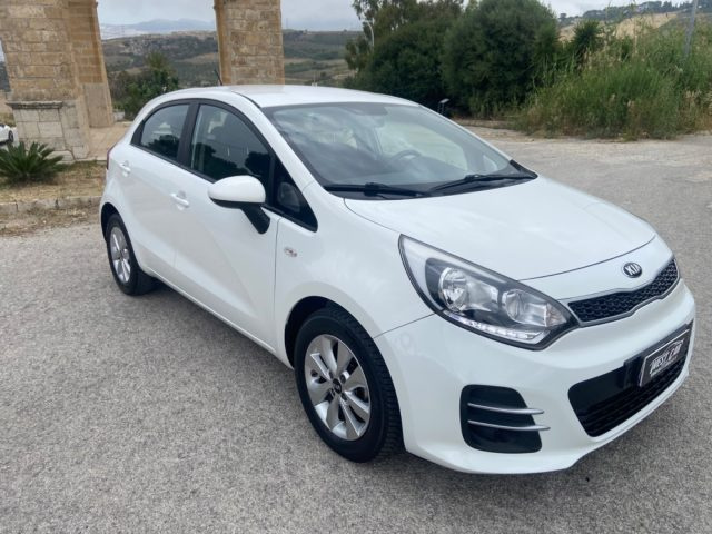 KIA Rio usata, con ESP