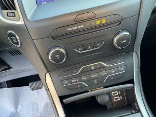 FORD S-Max usata, con USB