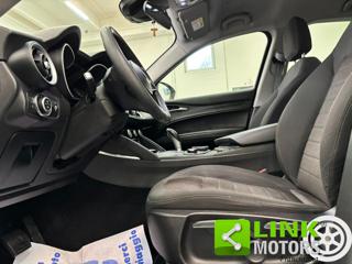ALFA ROMEO Stelvio usata, con Fari LED