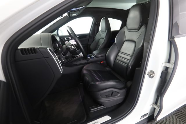 PORSCHE Cayenne usata 2