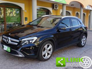 MERCEDES-BENZ GLA 200 D. 136 CV BUSINESS