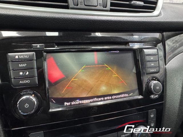 NISSAN Qashqai usata, con Park Distance Control