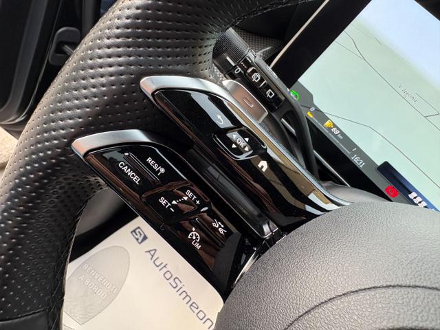 MERCEDES-BENZ GLC 220 usata, con Touch screen