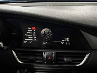 ALFA ROMEO Giulia usata, con Autoradio digitale