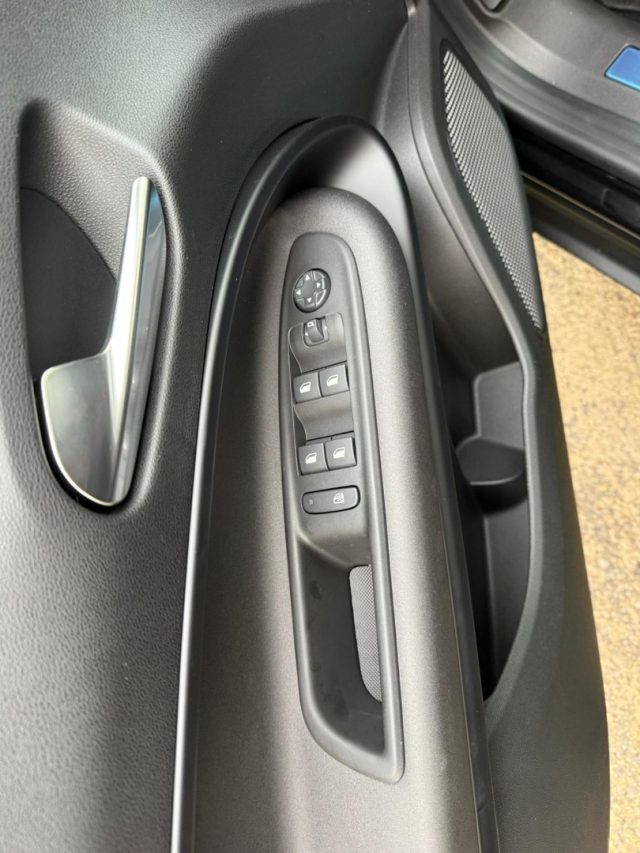 ALFA ROMEO Junior usata, con Isofix