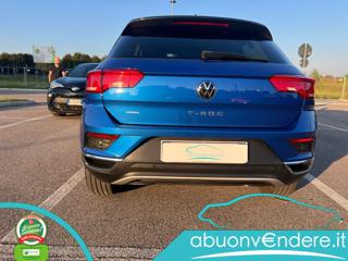 VOLKSWAGEN T-Roc usata, con Autoradio