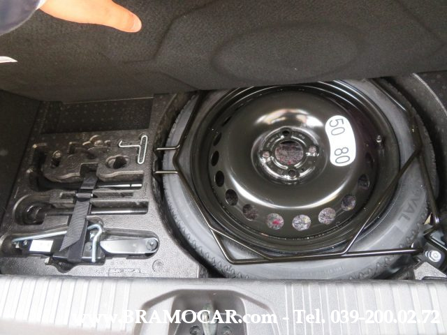 RENAULT Clio usata, con Autoradio digitale