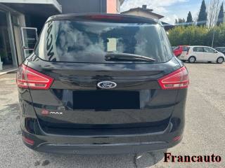 FORD B-Max usata, con Autoradio