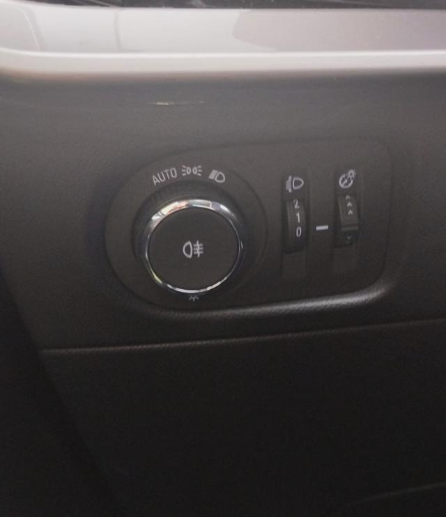 OPEL Mokka usata, con Airbag testa