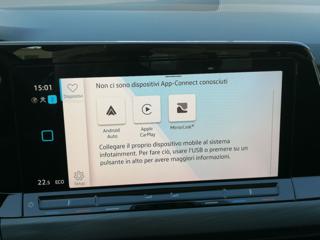 VOLKSWAGEN Golf usata, con USB