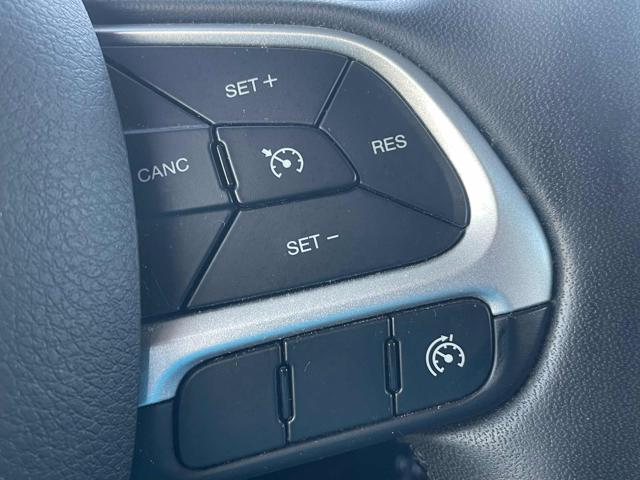 JEEP Renegade usata, con Airbag