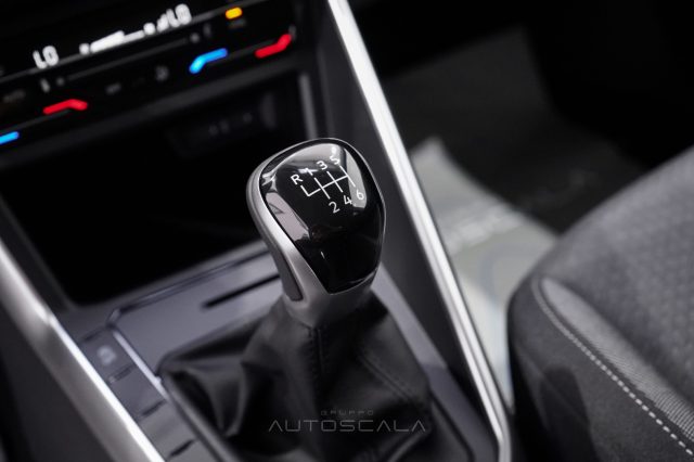VOLKSWAGEN Taigo usata, con Volante in pelle
