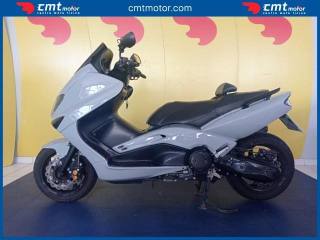 YAMAHA T-Max 500
