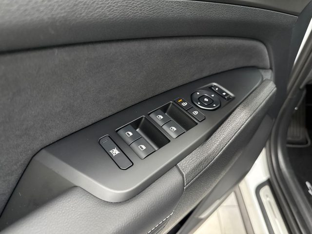 KIA Sportage usata, con Specchietti laterali elettrici