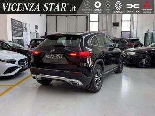 MERCEDES-BENZ GLA 180 usata, con Airbag laterali