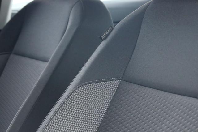 VOLKSWAGEN Taigo usata, con Autoradio