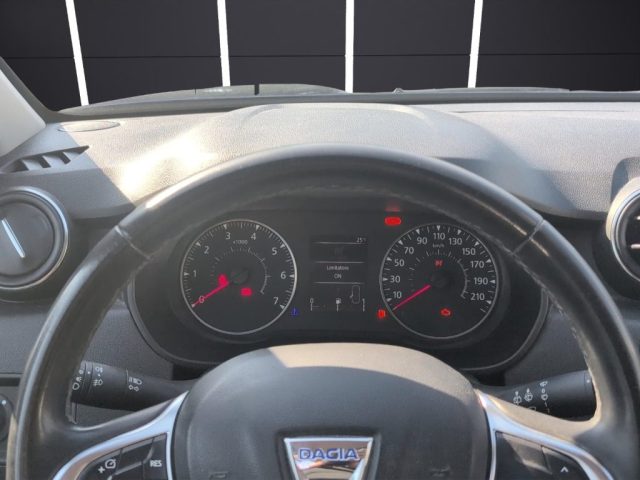 DACIA Duster usata, con USB