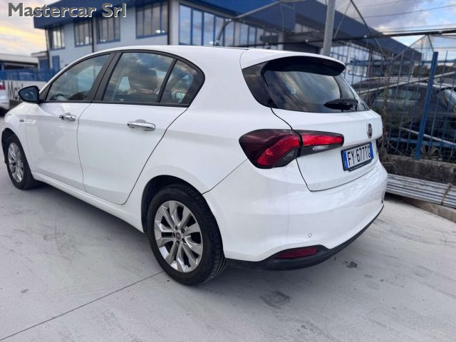 FIAT Tipo usata, con Alzacristalli elettrici