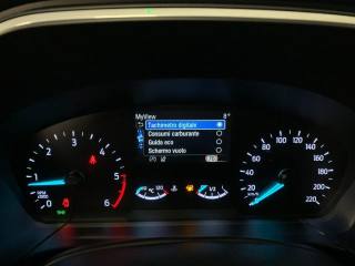 FORD Kuga usata, con USB