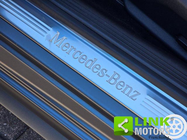 MERCEDES-BENZ C 220 usata, con Autoradio digitale