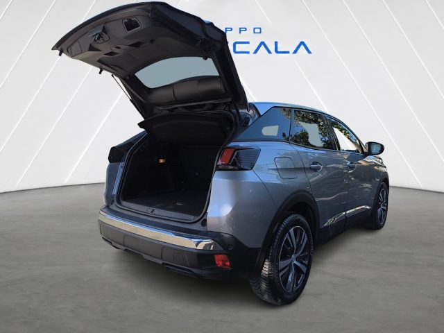 PEUGEOT 3008 usata, con Sensori di parcheggio posteriori