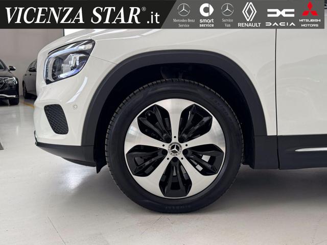 MERCEDES-BENZ GLB 180 usata, con Alzacristalli elettrici