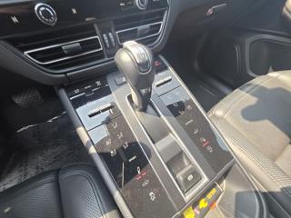 PORSCHE Macan usata, con Controllo automatico clima