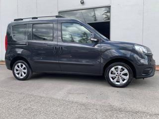 FIAT Doblo usata, con Monitoraggio pressione pneumatici