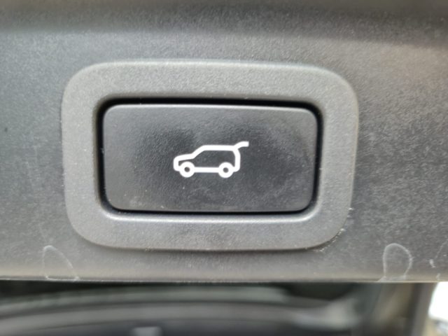 JAGUAR F-Pace usata, con ESP