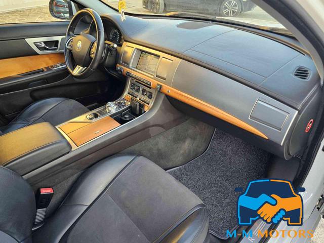 JAGUAR XF usata, con Antifurto