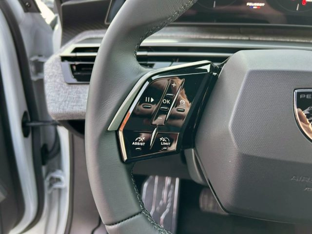 PEUGEOT 3008 usata, con Frenata d