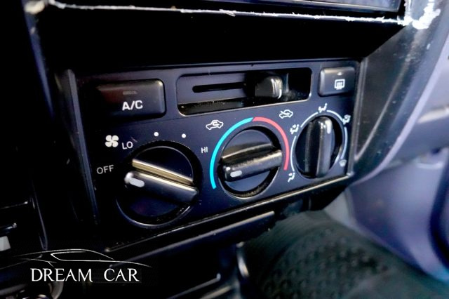TOYOTA Land Cruiser usata, con Bracciolo