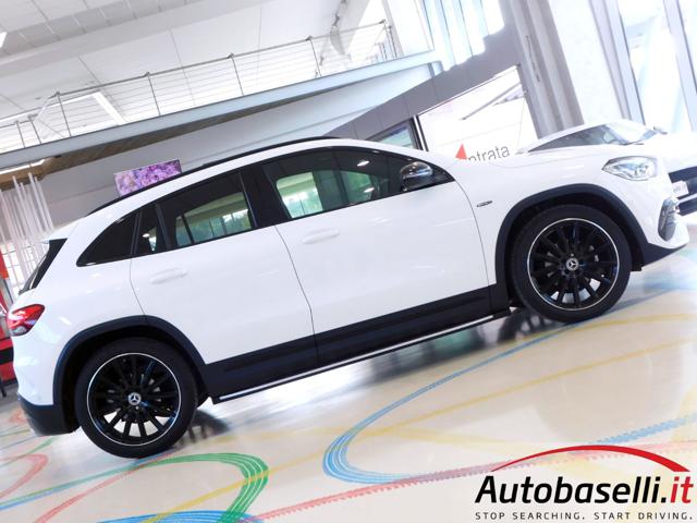 MERCEDES-BENZ GLA 180 usata, con Bracciolo
