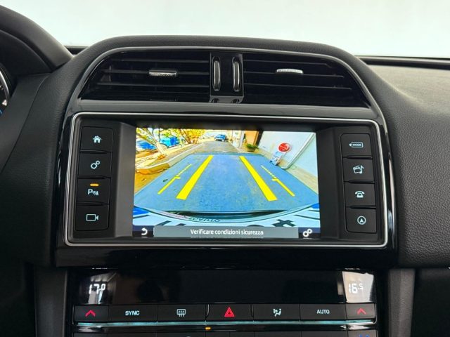 JAGUAR F-Pace usata 17