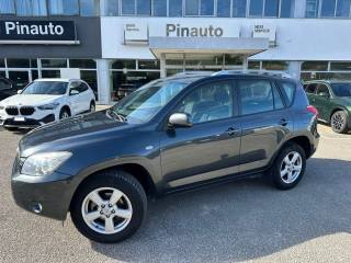 TOYOTA RAV 4 usata, con Airbag