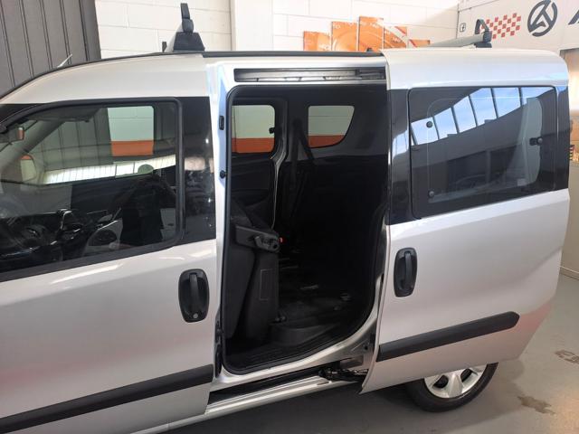 OPEL Combo usata, con Autoradio