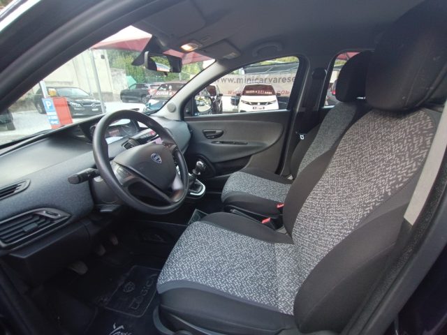 LANCIA Ypsilon usata, con ESP