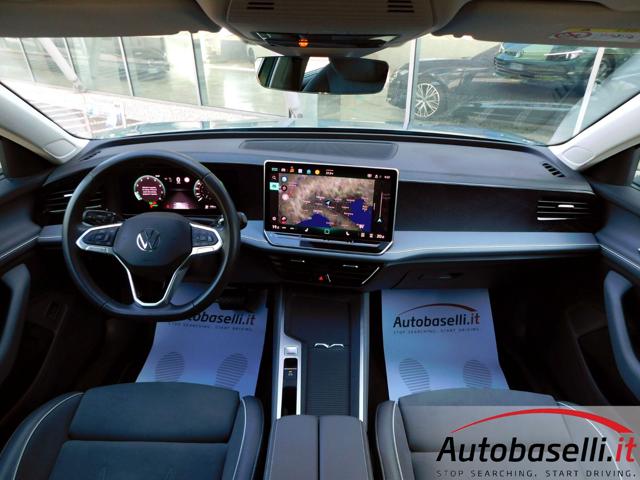 VOLKSWAGEN Passat usata, con Isofix