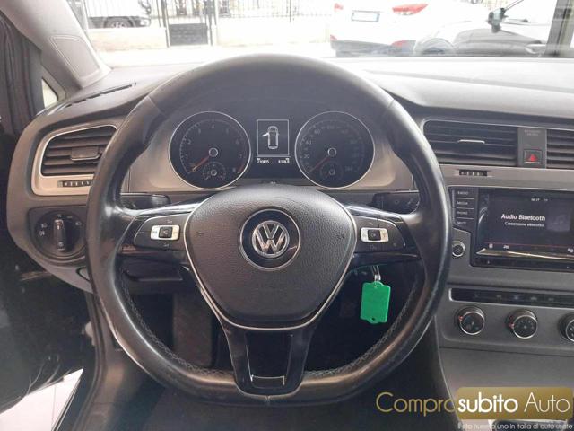 VOLKSWAGEN Golf usata, con Bluetooth