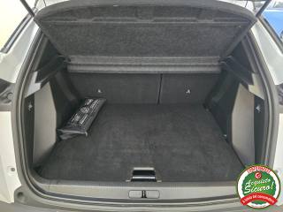 PEUGEOT 2008 usata, con Controllo automatico clima
