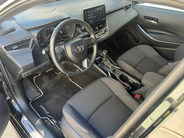 TOYOTA Corolla usata, con Cerchi in lega