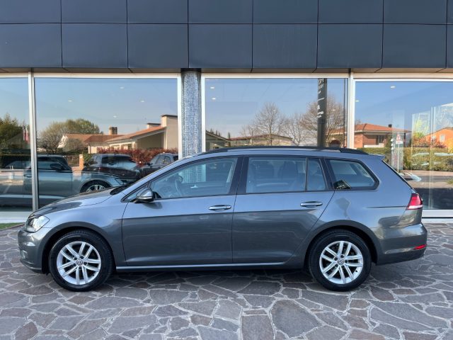 VOLKSWAGEN Golf Variant usata, con Boardcomputer
