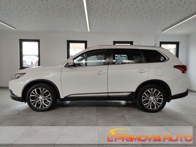 MITSUBISHI Outlander usata, con Cerchi in lega