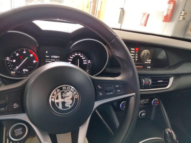 ALFA ROMEO Stelvio usata 28