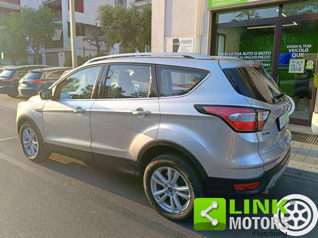 FORD Kuga usata, con Spoiler