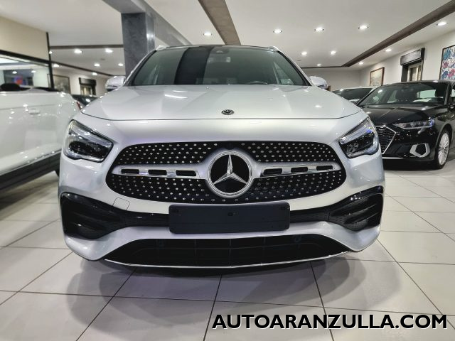 MERCEDES-BENZ GLA 200 usata, con USB