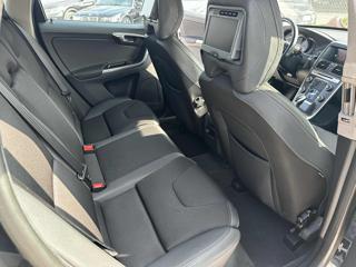 VOLVO XC60 usata 24