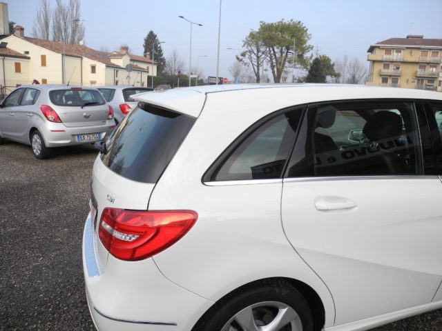 MERCEDES-BENZ B 180 usata 69