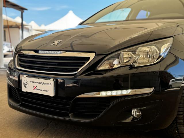 PEUGEOT 308 usata, con Fendinebbia