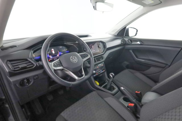 VOLKSWAGEN T-Cross usata 1
